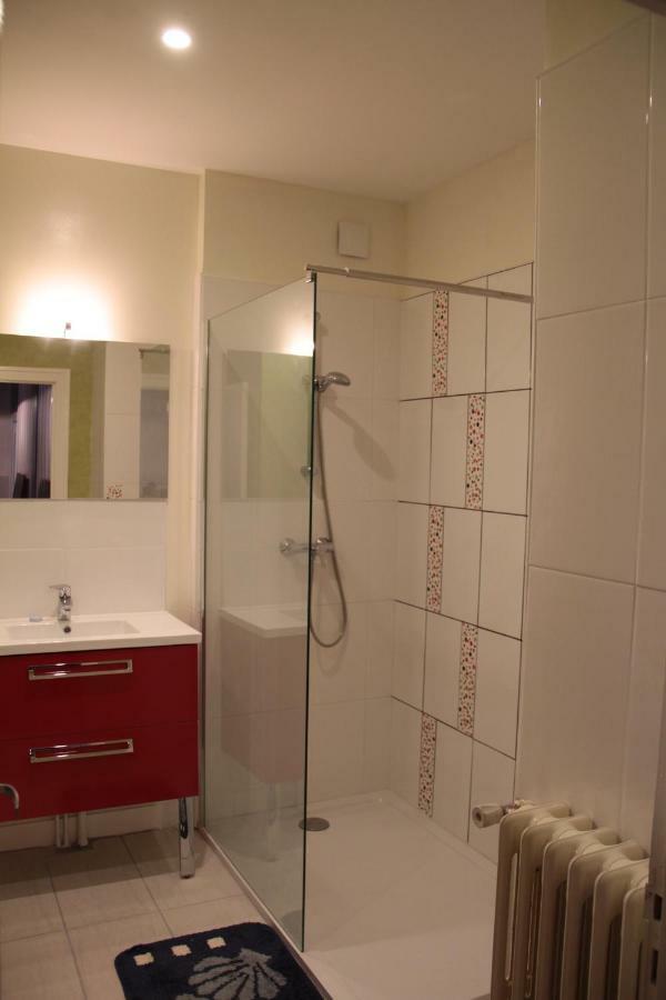 Le Logis De La Foret Hotel Sainte-Verge Ngoại thất bức ảnh