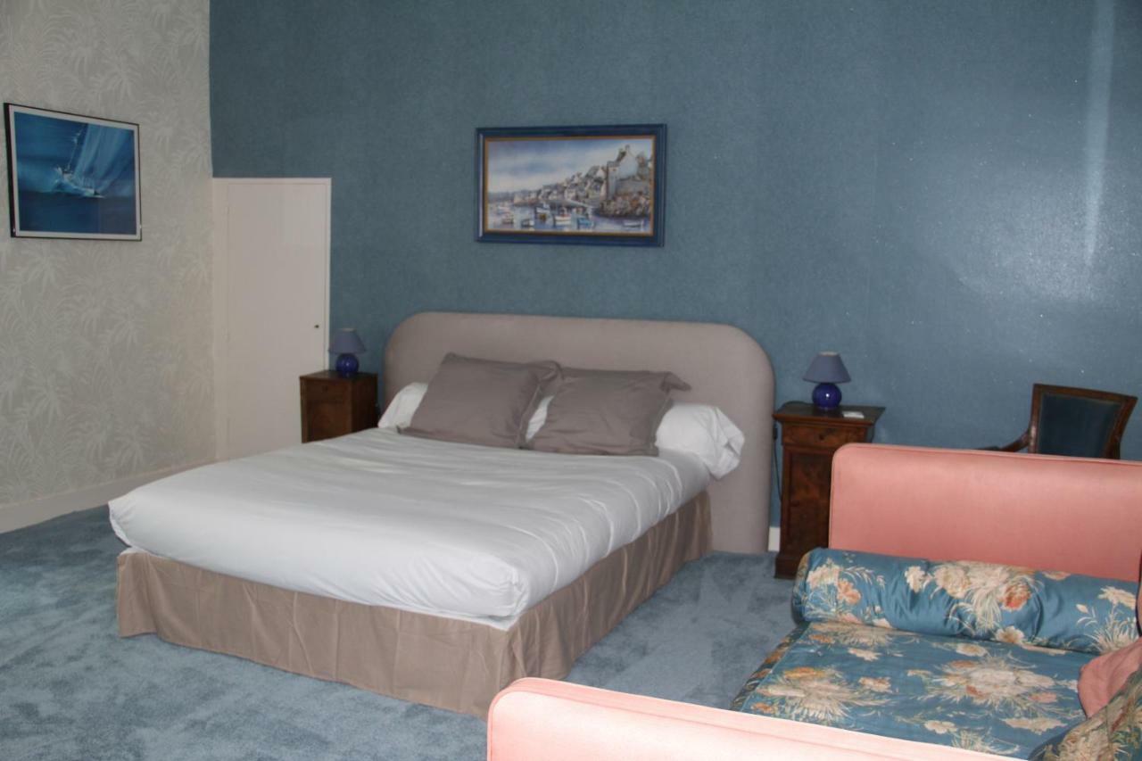 Le Logis De La Foret Hotel Sainte-Verge Ngoại thất bức ảnh